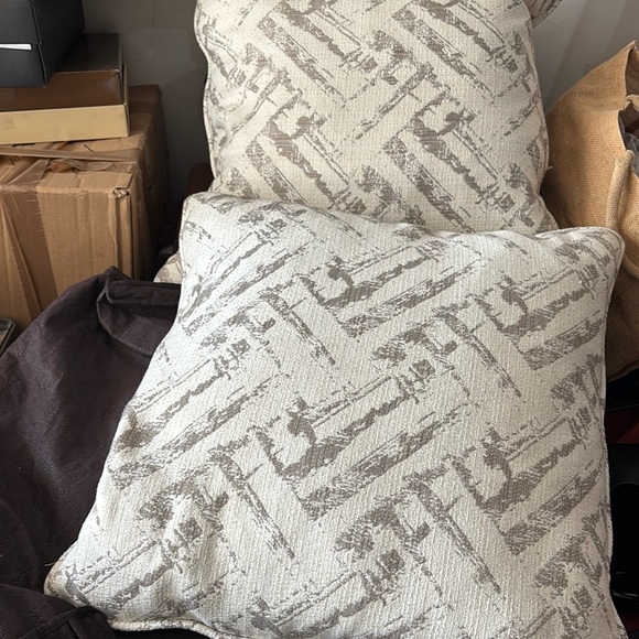 2 Large Couture Throw Pillows - Picture 6 of 12